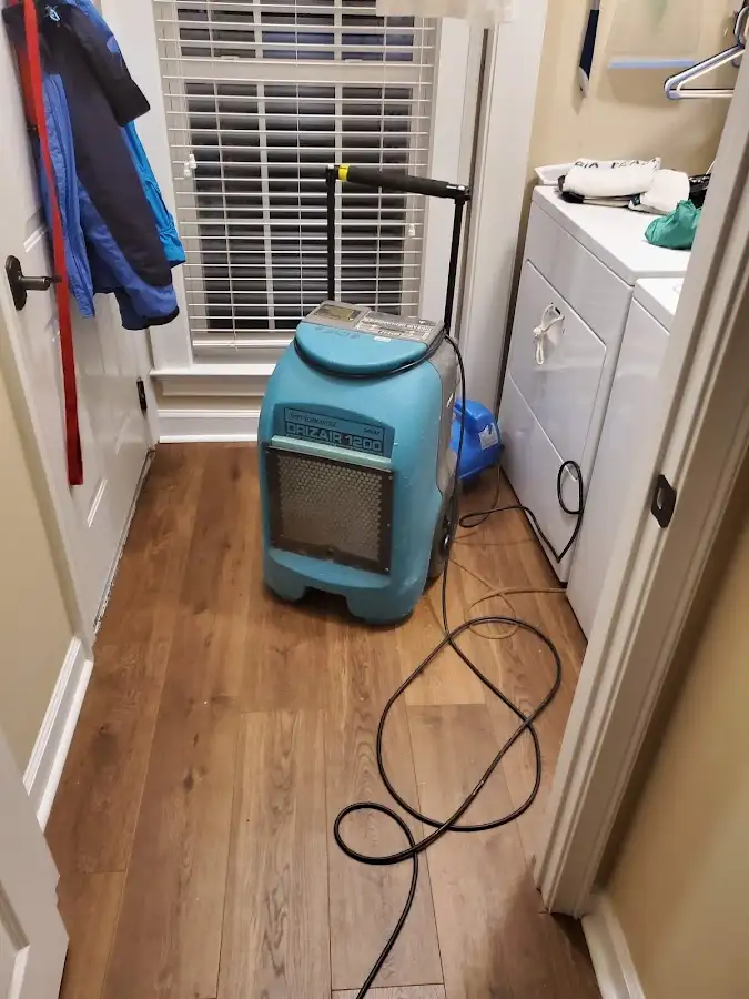 Commercial dehumidifier deployed for Flood Damage Cleanup in Old Jamestown